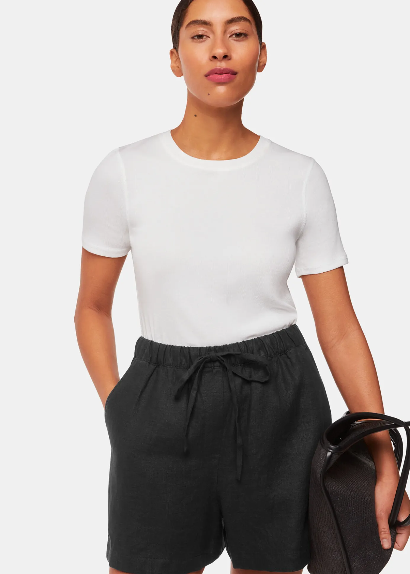Black Linen Elasticated Short