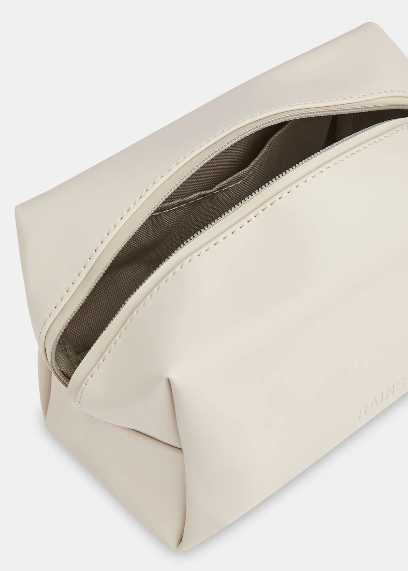Ivory Rains Wash Bag Small