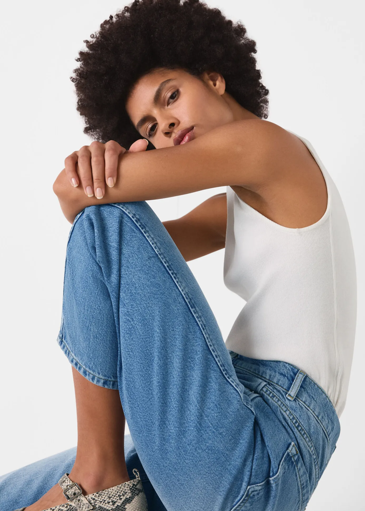 Light Wash Authentic Barrel Leg Jean