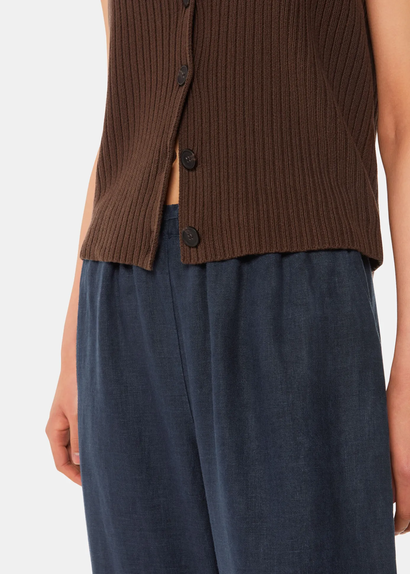 Navy Elasticated Linen Trouser