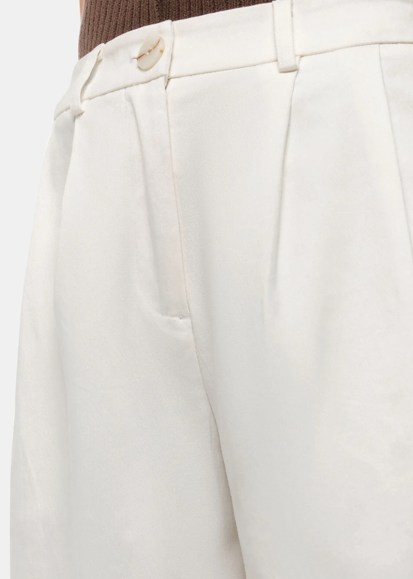 White Bethany Barrel Leg Trouser